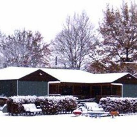 Hampshire Holiday Parks - アロータウン エクステリア 写真